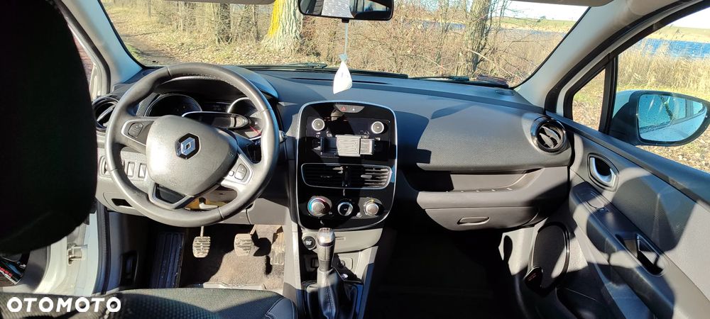 Renault Clio 1.5 dCi Energy Alize - 8