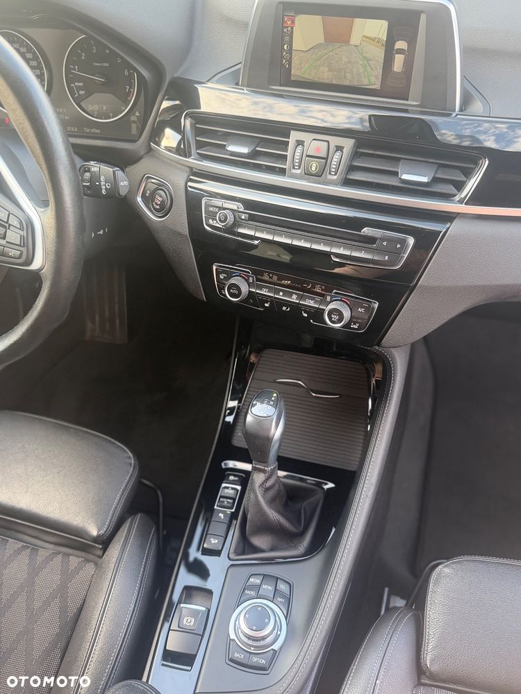 BMW X1 sDrive20i xLine - 30