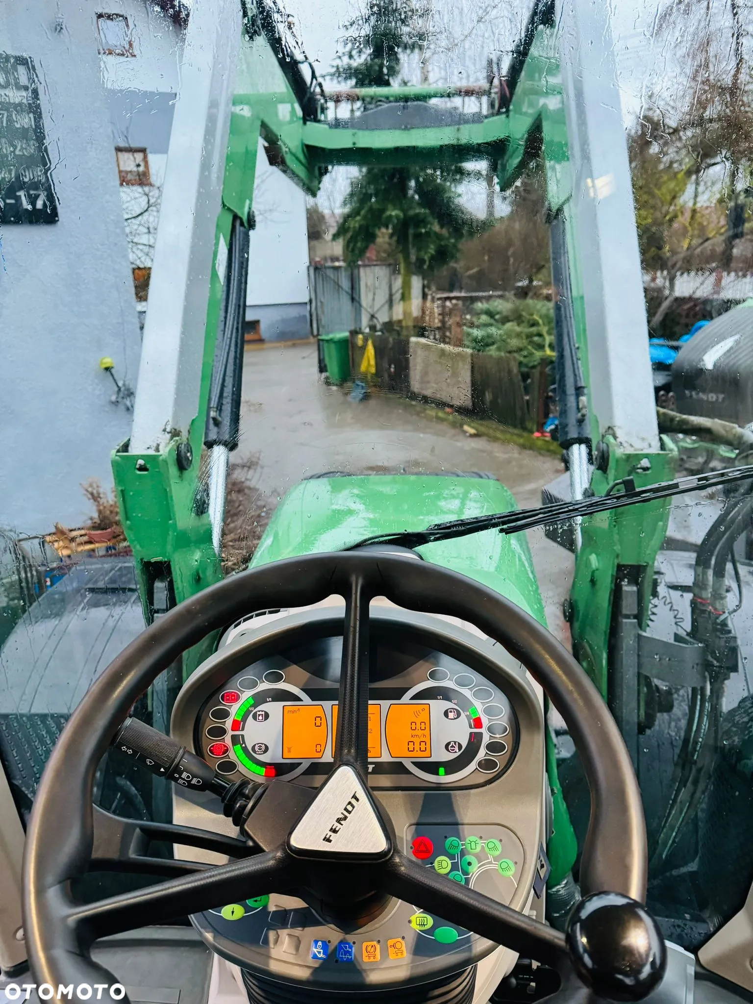 Fendt 724 - 11