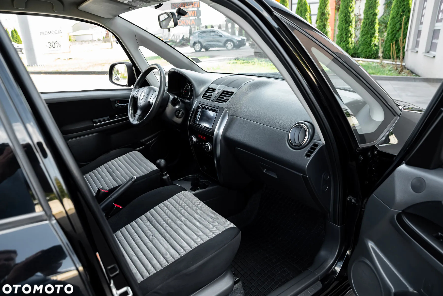 Suzuki SX4 1.6 Premium - 8