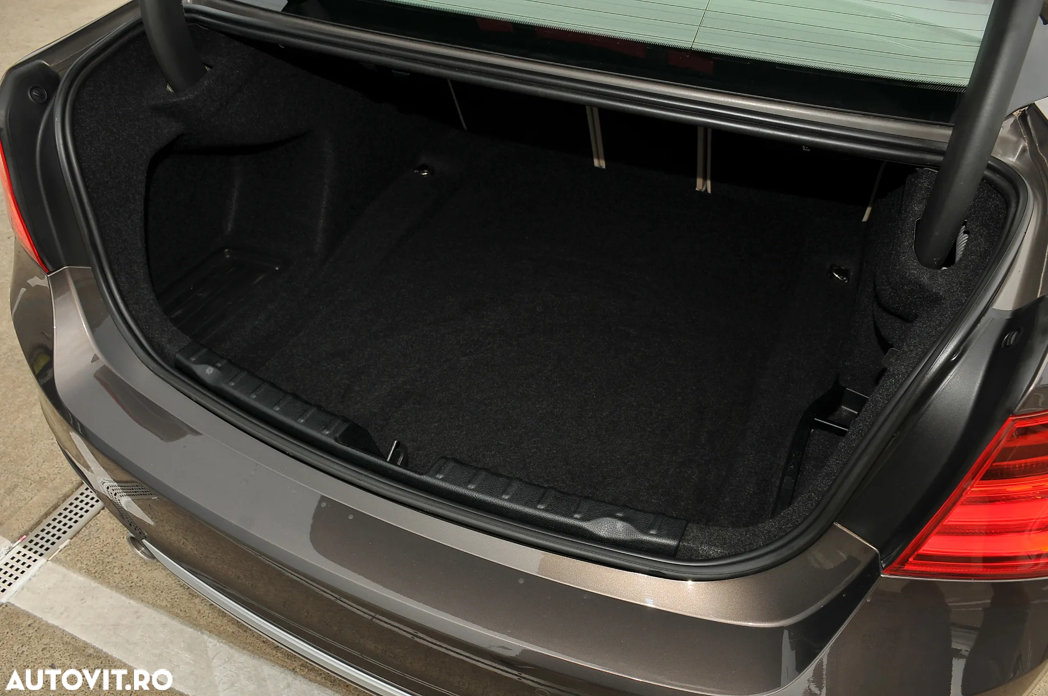 BMW Seria 3 - 30