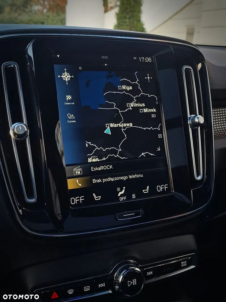 Volvo XC 40 T5 AWD R-Design - 26