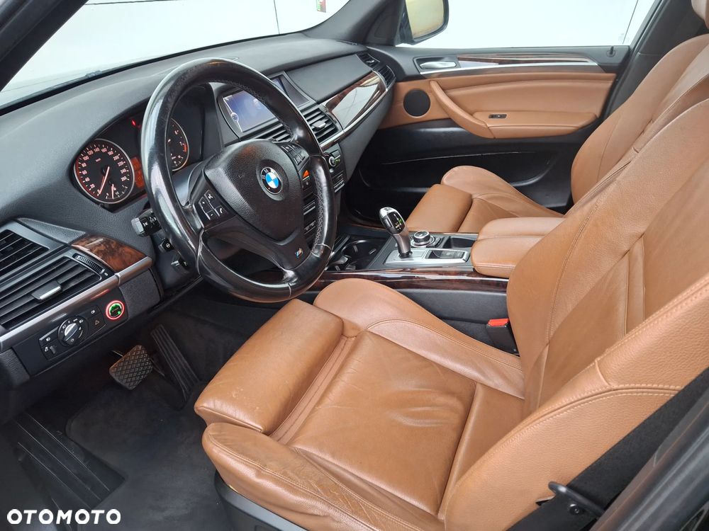 BMW X5 xDrive30i - 23