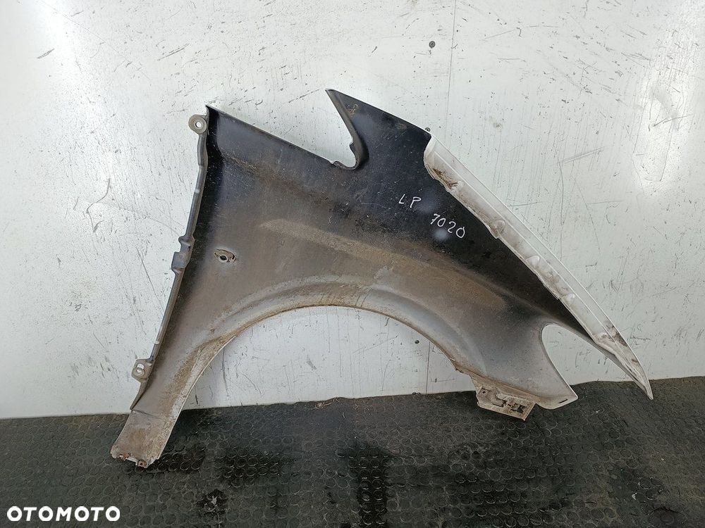 BŁOTNIK LEWY PRZÓD MERCEDES-BENZ VITO W639 9147 - 7