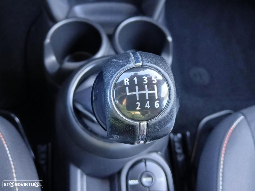 MINI Cabrio One - 14