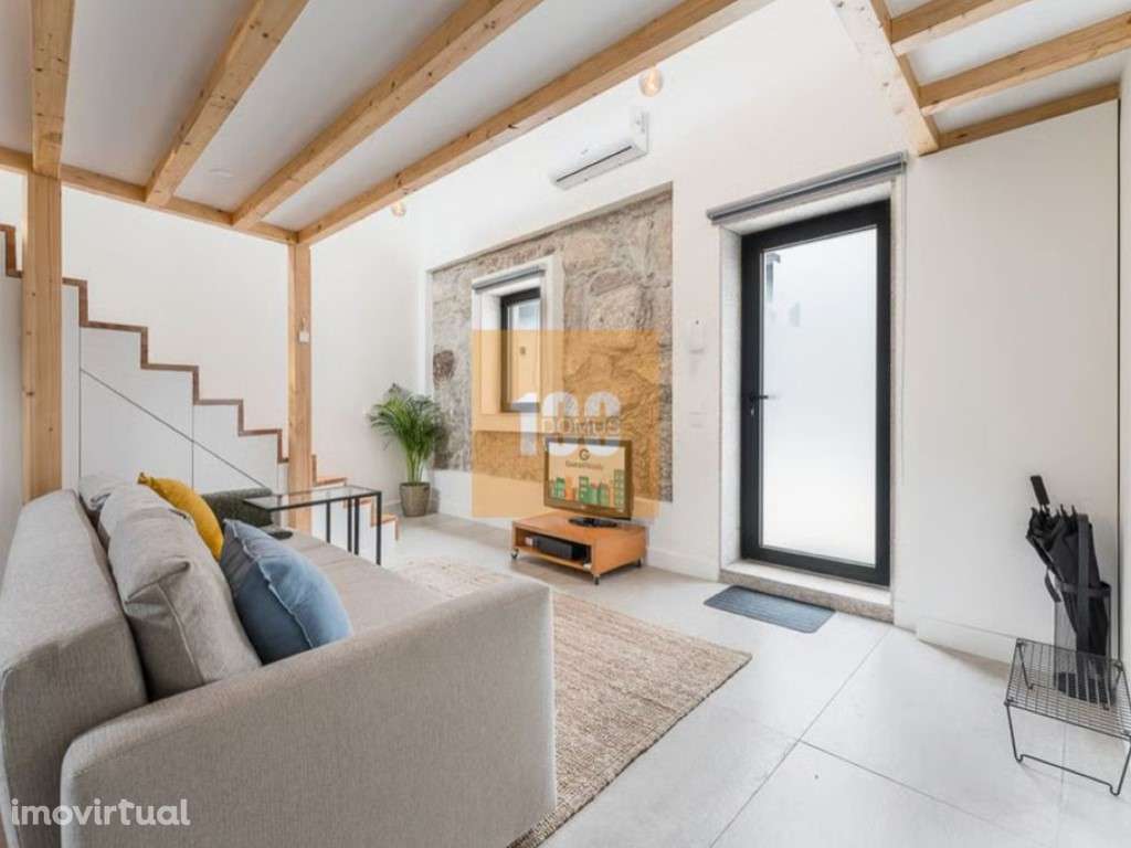 Casa à venda com Licença AL na Lapa - Grande imagem: 2/19