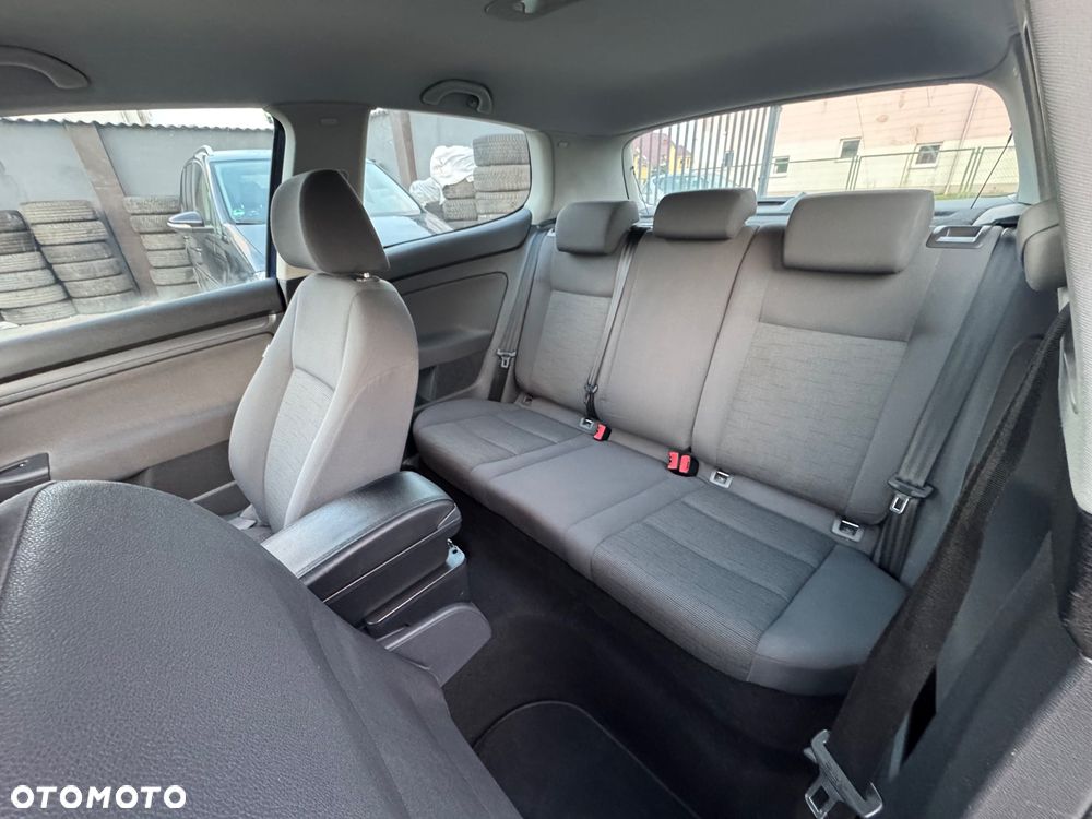 Volkswagen Golf 1.9 TDI Tour Edition - 26