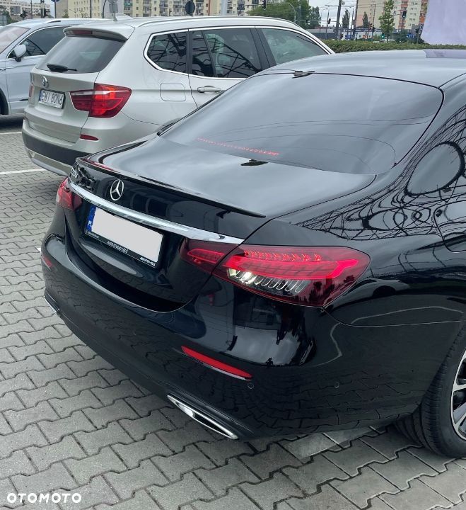 MERCEDES W213 LIFTING SPOILER LOTKA NA KLAPĘ AMG PODKŁAD! - 8