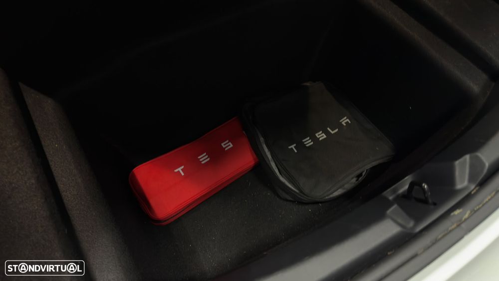 Tesla Model 3 Performance Dual Motor AWD - 16