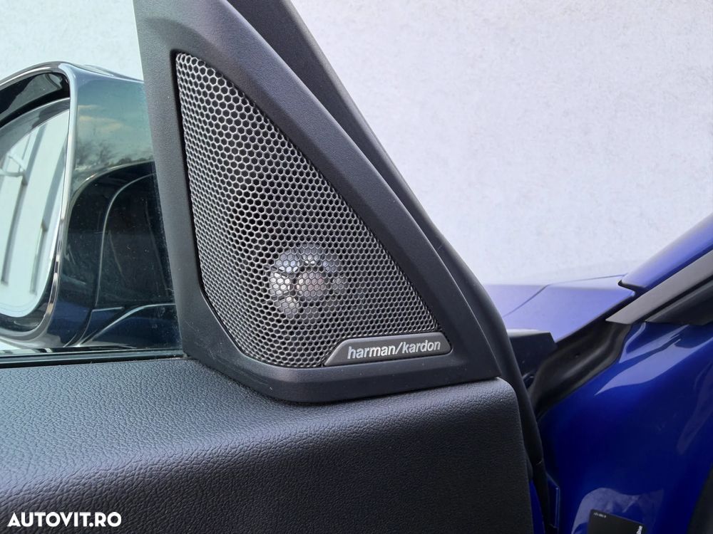 BMW M2 M240i xDrive AT - 12