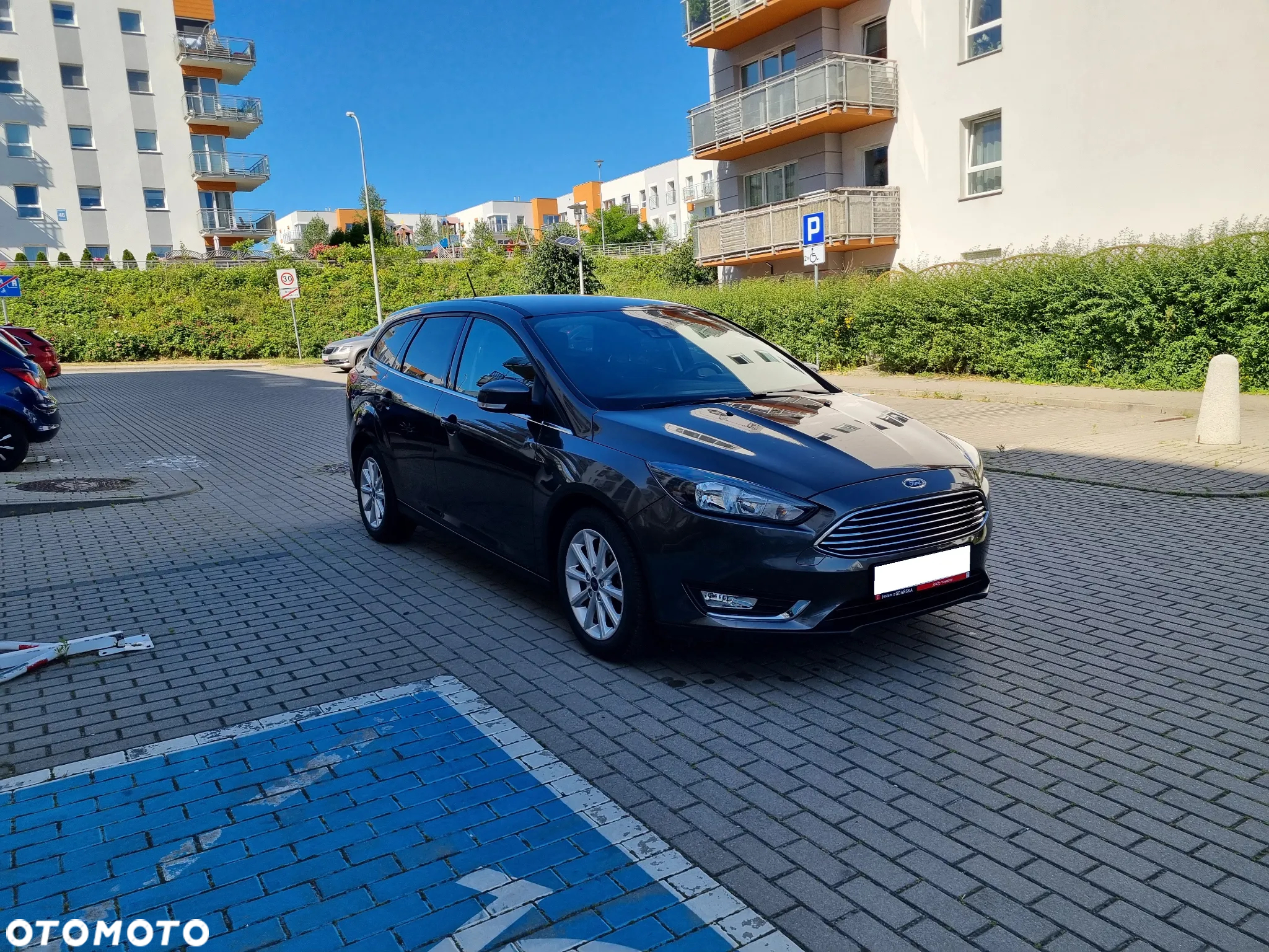 Ford Focus 1.0 EcoBoost Titanium ASS - 3