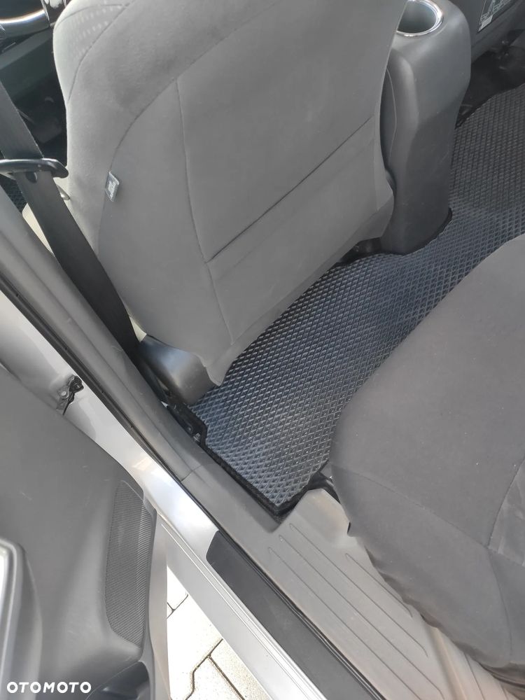 Toyota Prius+ 1.8 HSD Prestige - 16