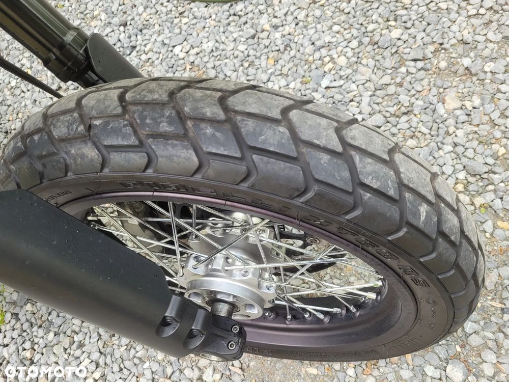 Ducati Scrambler - 16