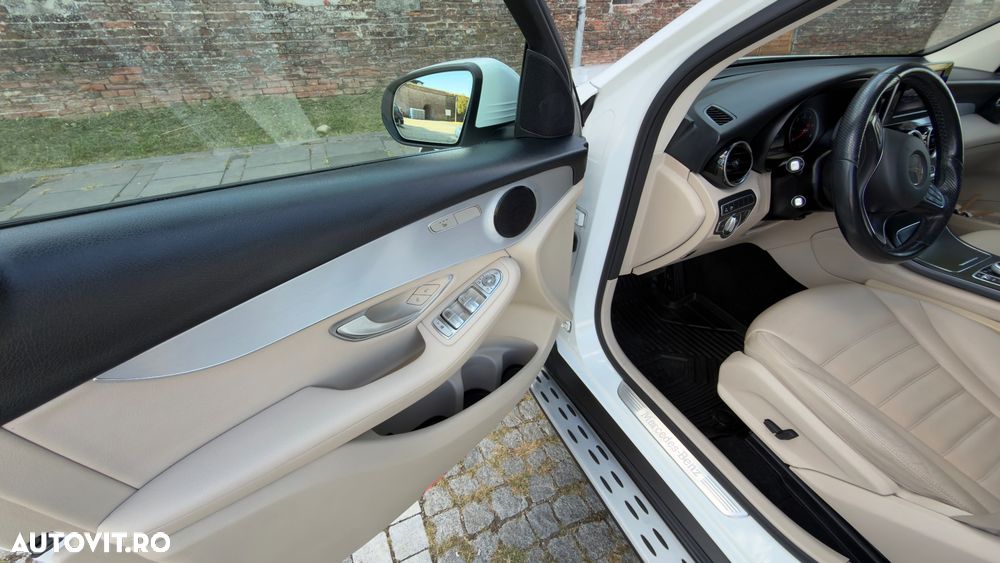 Mercedes-Benz GLC 250 d 4MATIC - 13