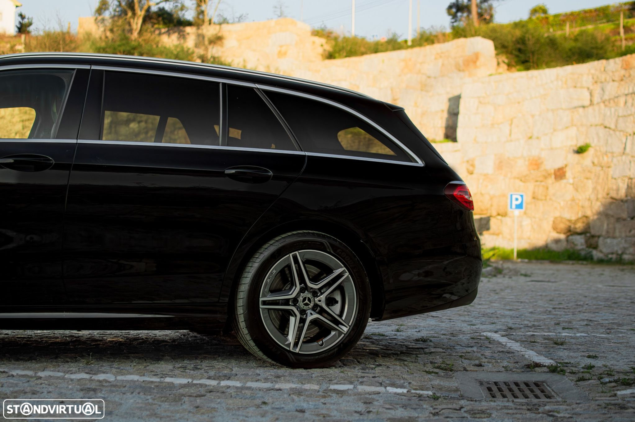 Mercedes-Benz E 300 - 29
