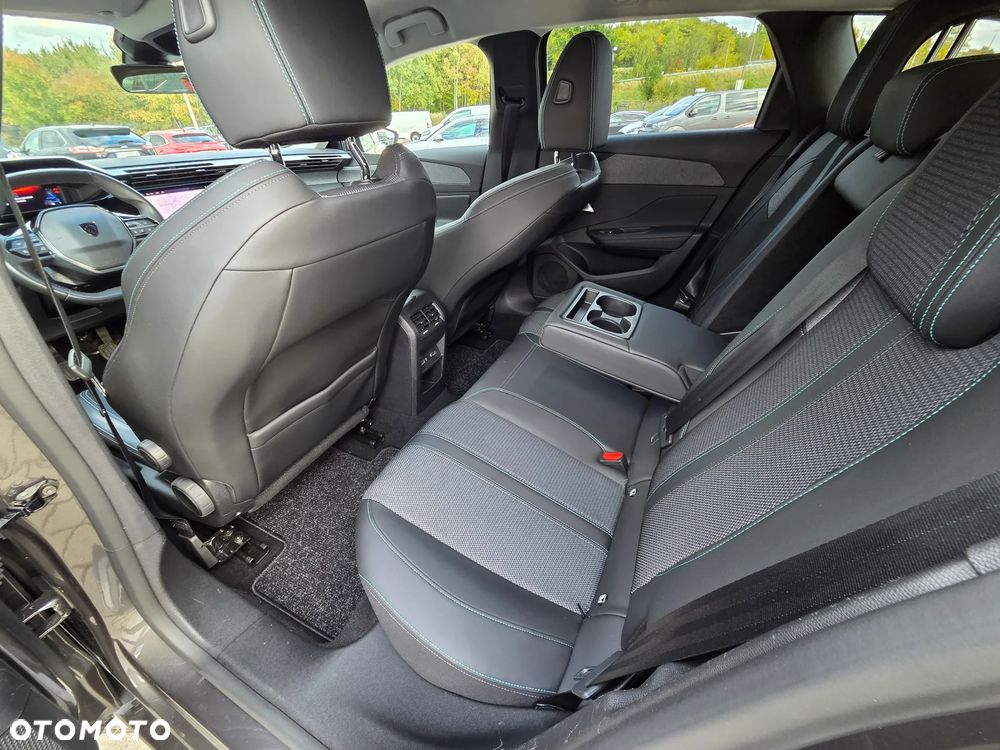 Peugeot 308 1.5 BlueHDi Allure Pack S&S - 29