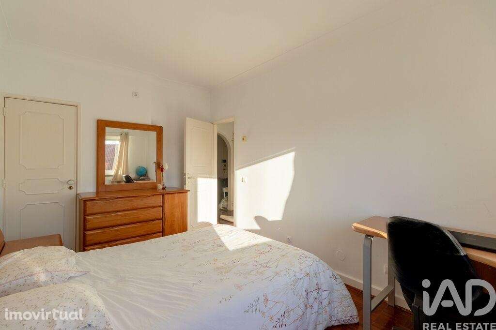 Apartamento T2 em Cascais e Estoril de 70 m2 - Grande imagem: 4/9