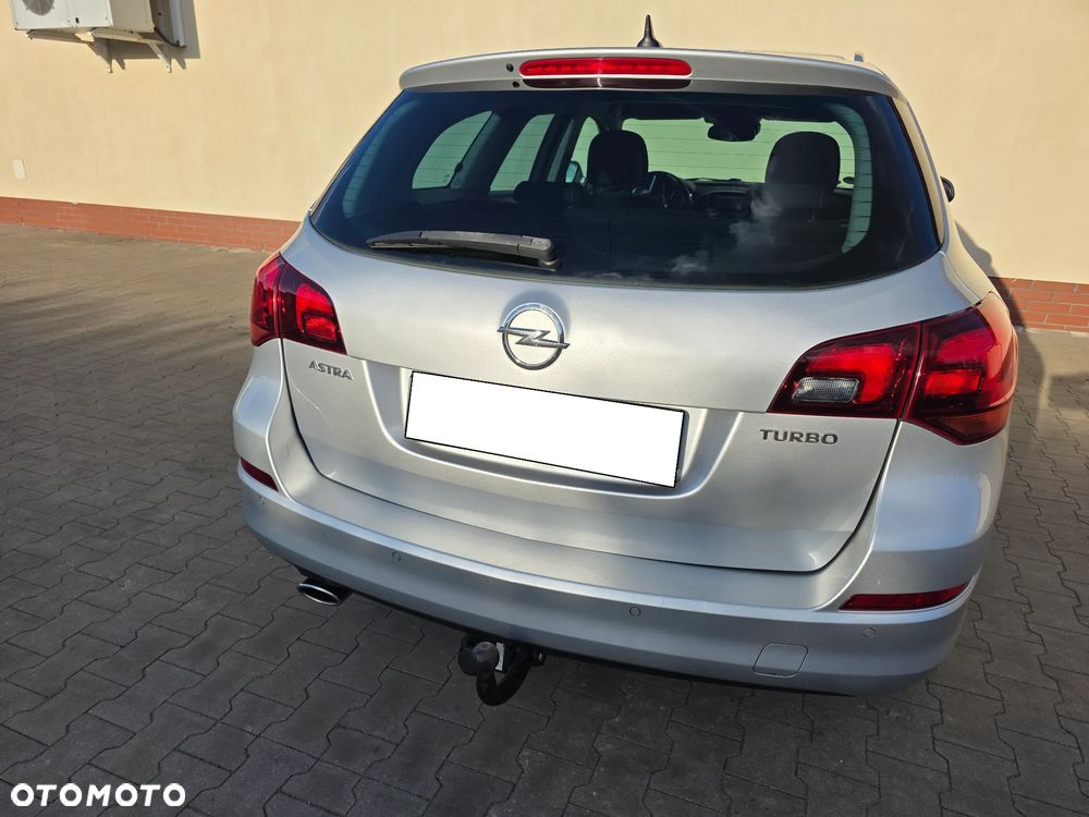 Opel Astra 1.4 Turbo - 13