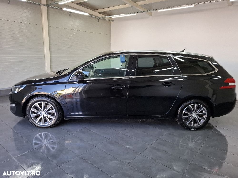 Peugeot 308 1.2 L PureTech Turbo Allure - 9