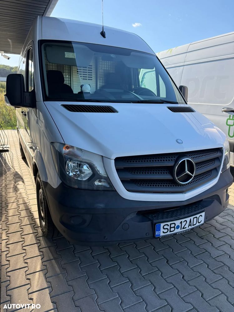 Mercedes-Benz Sprinter - 9