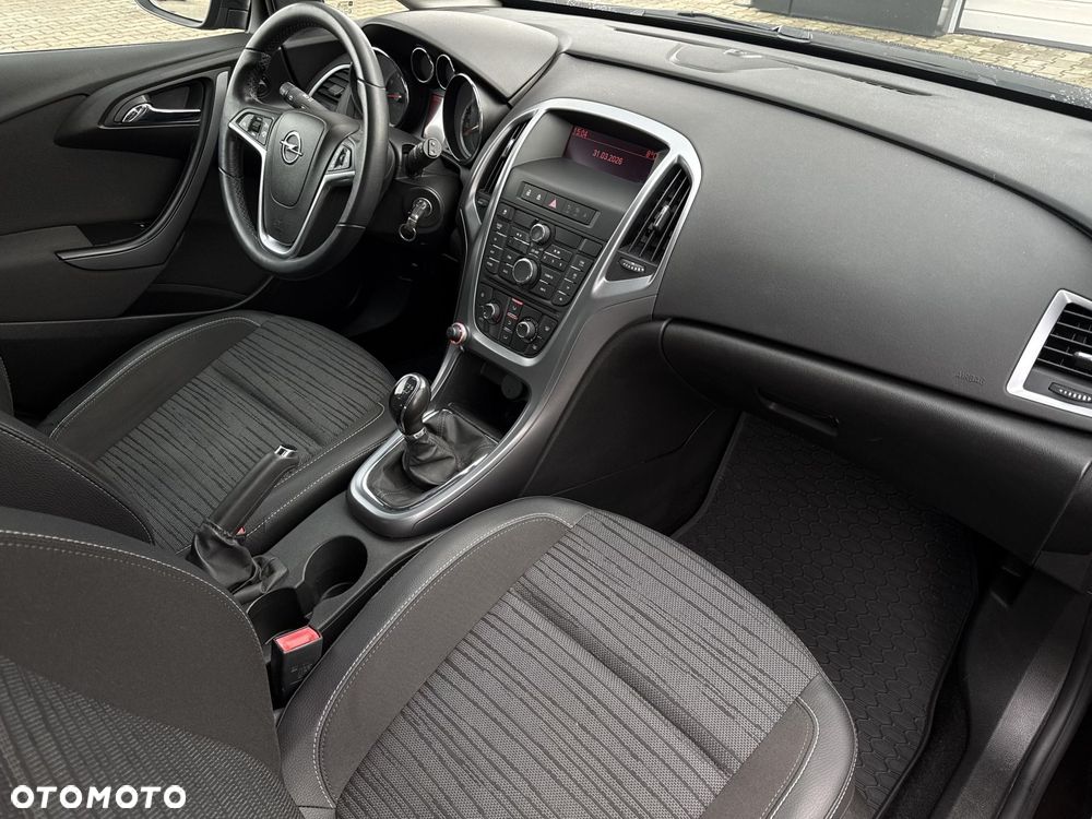 Opel Astra 1.6 Enjoy - 13