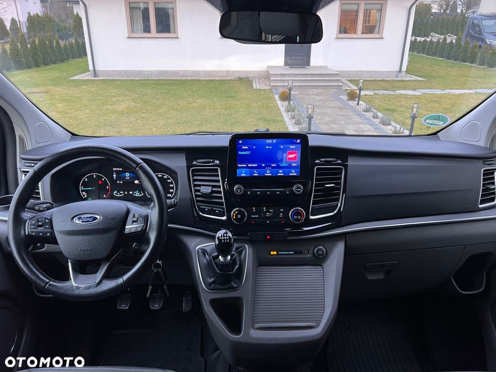 Ford Tourneo Custom 2.0 EcoBlue L2 Titanium - 19