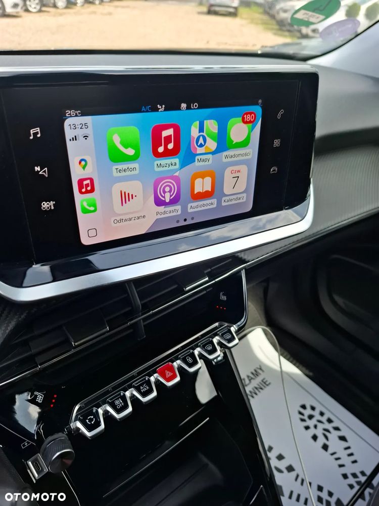 Peugeot 2008 1.2 PureTech Allure S&S EAT8 - 22