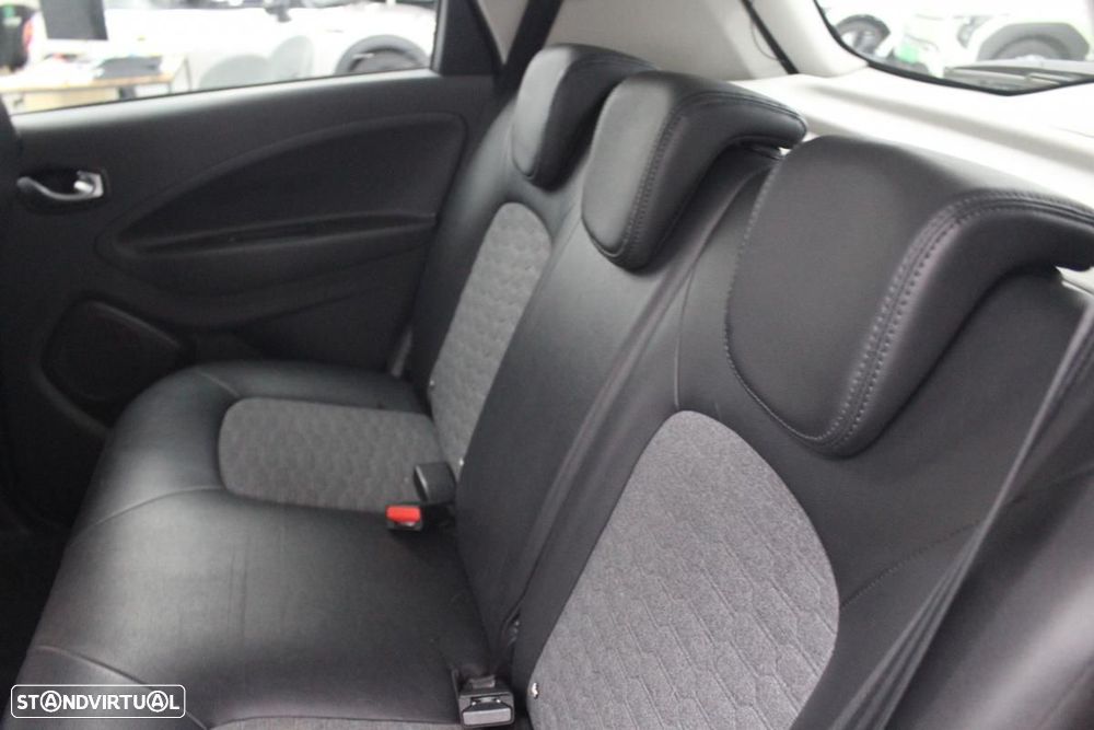 Renault Zoe (c/ Bateria) EV50 135hp Techno - 13
