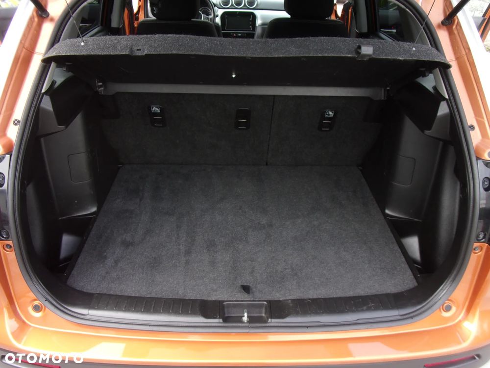 Suzuki Vitara 1.6 Premium 2WD - 33