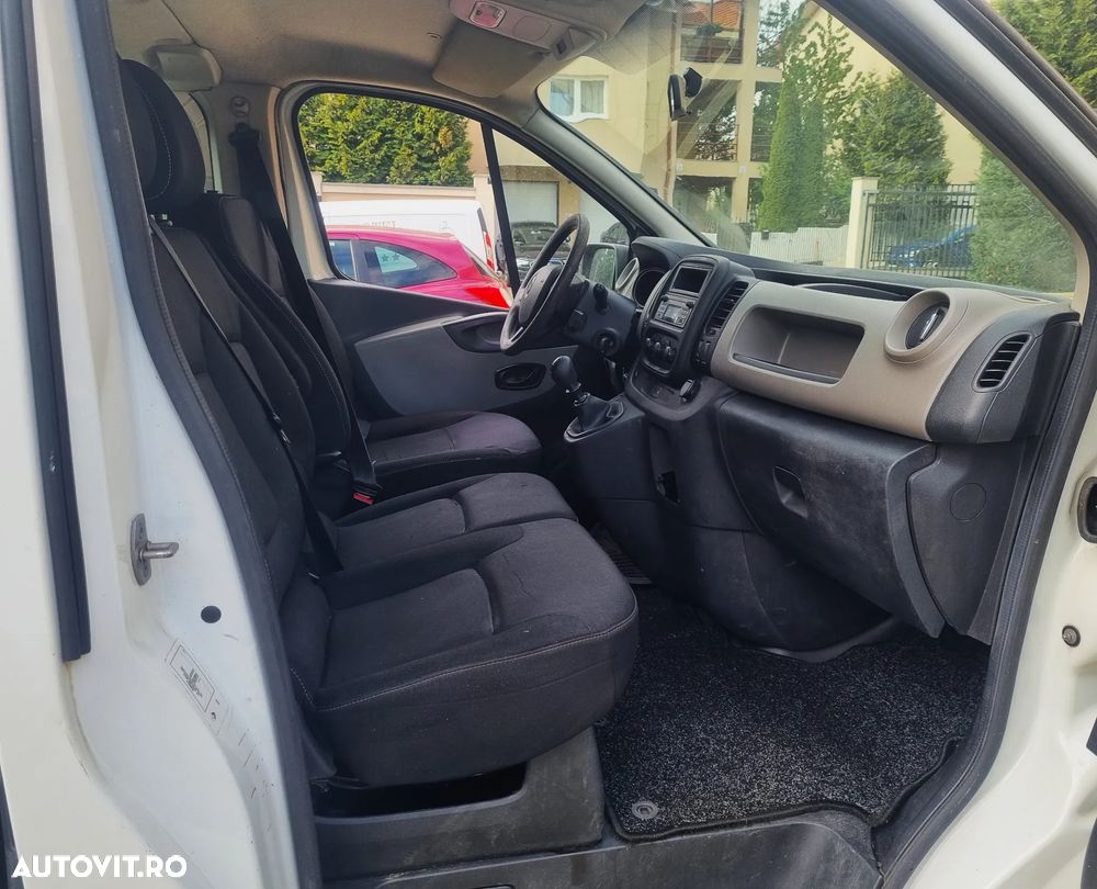 Renault Trafic Grand Combi L2H1 Authentique - 8