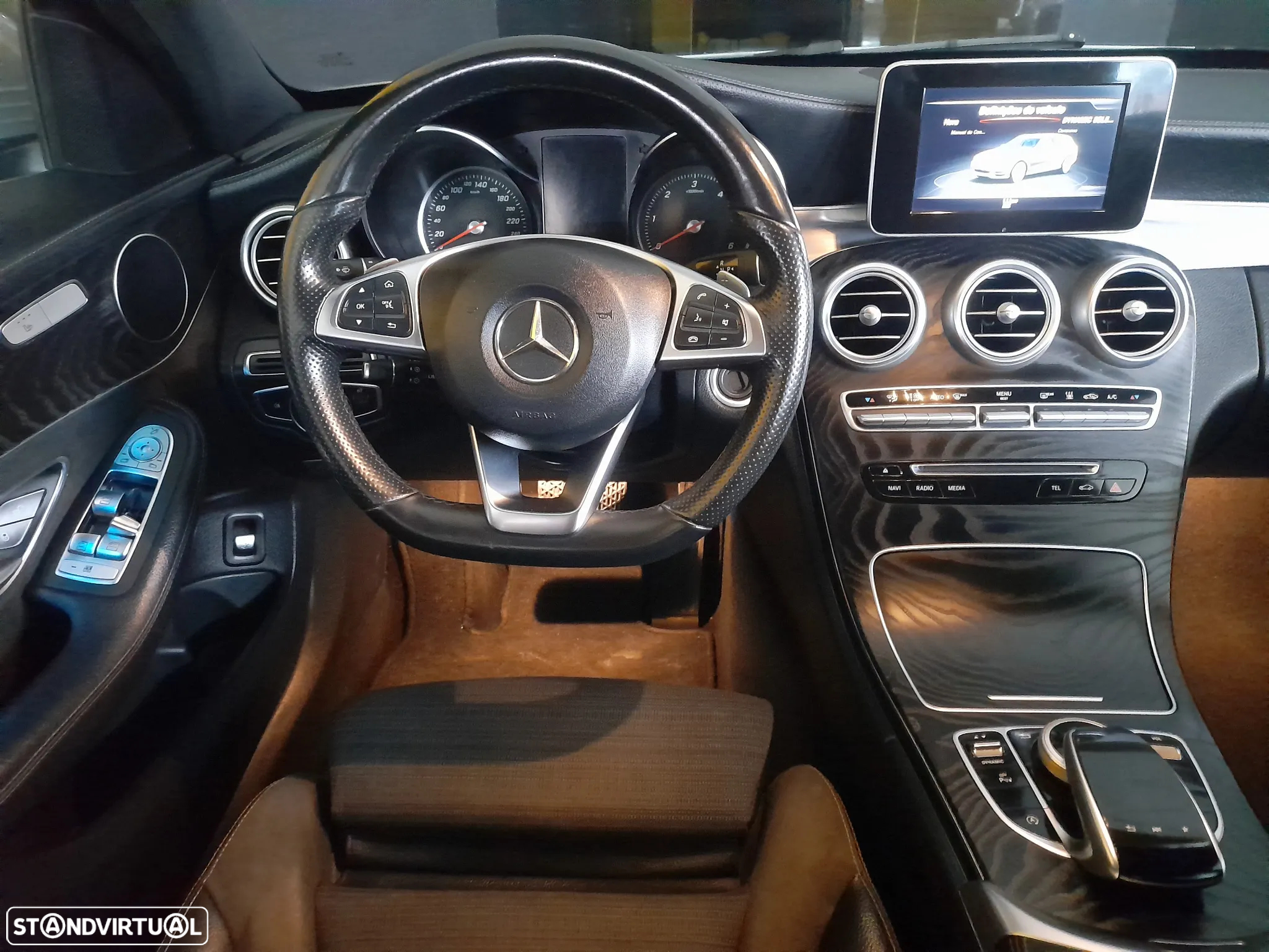 Mercedes-Benz C 220 (BlueTEC) d Station 7G-TRONIC AMG Line - 7