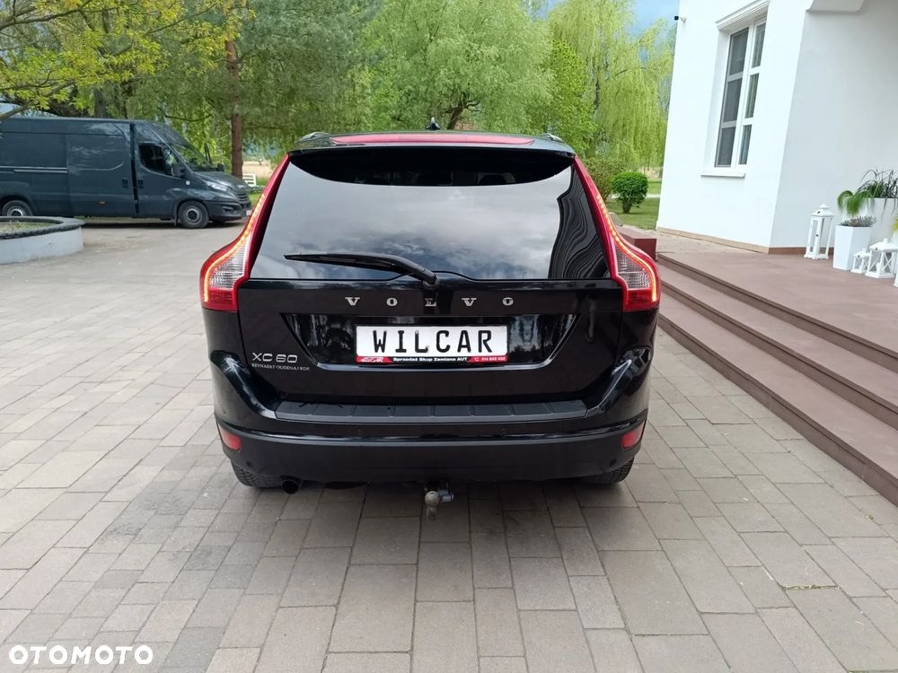 Volvo XC 60 D4 Geartronic Momentum - 18