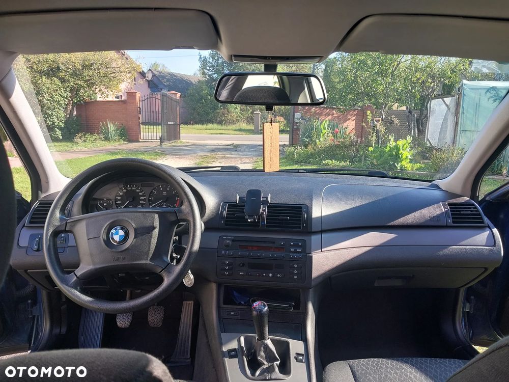 BMW Seria 3 - 12