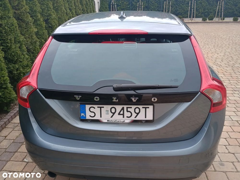 Volvo V60 D2 Geartronic Momentum - 7