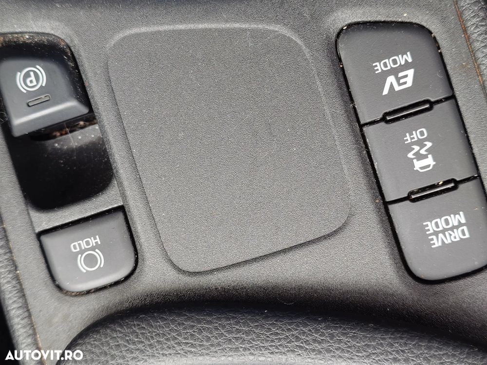 Toyota Yaris - 7