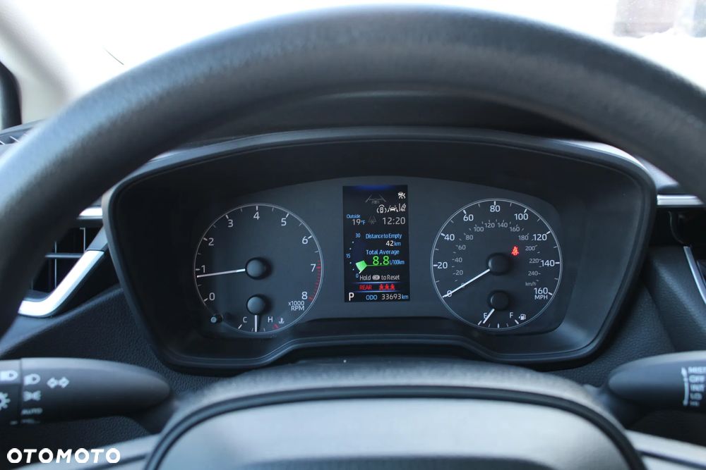 Toyota Corolla - 13