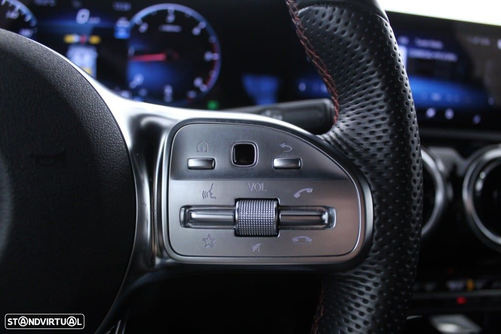 Mercedes-Benz A 180 d AMG Line Aut. - 23