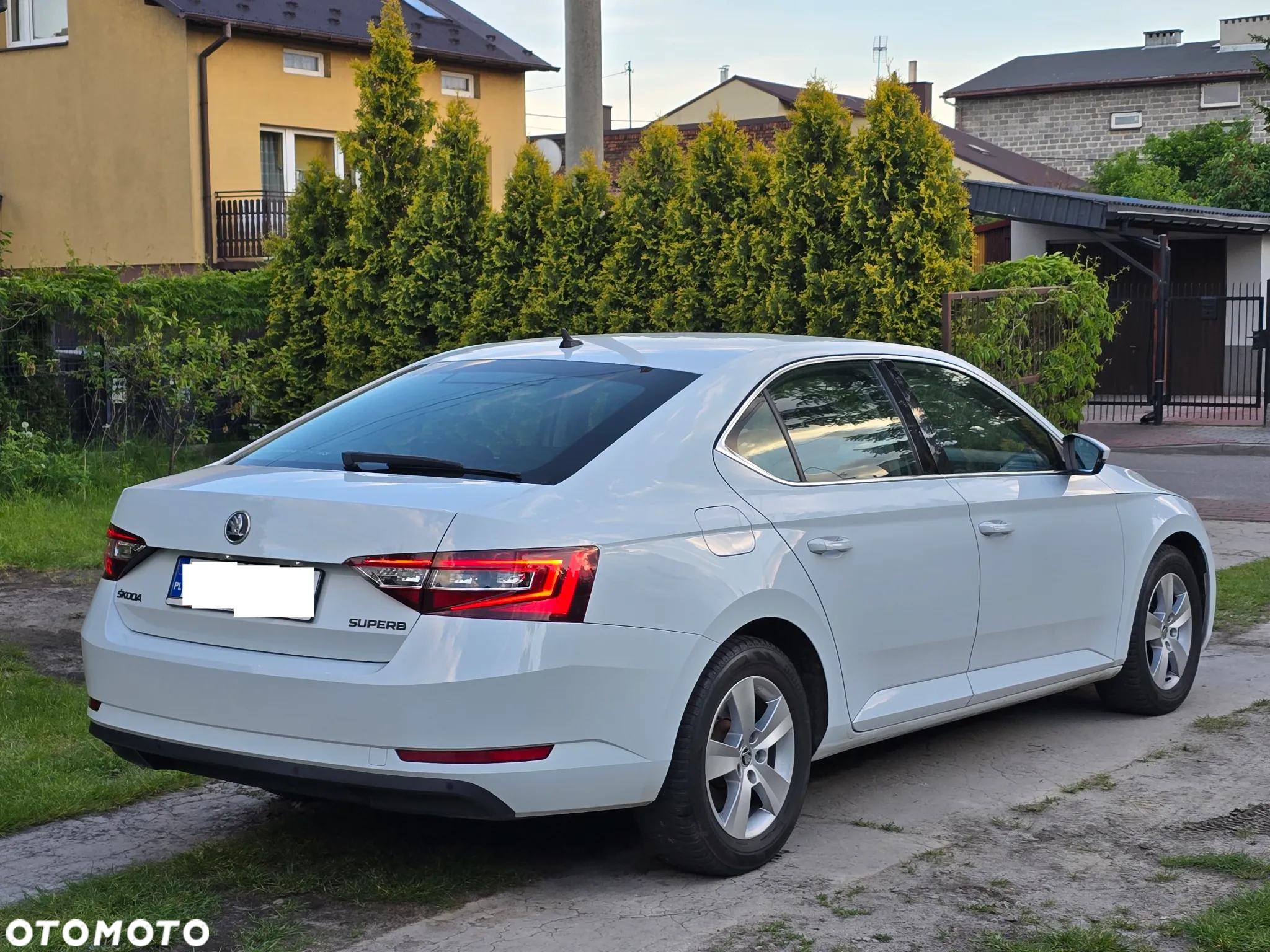 Skoda Superb 2.0 TDI Style DSG - 28