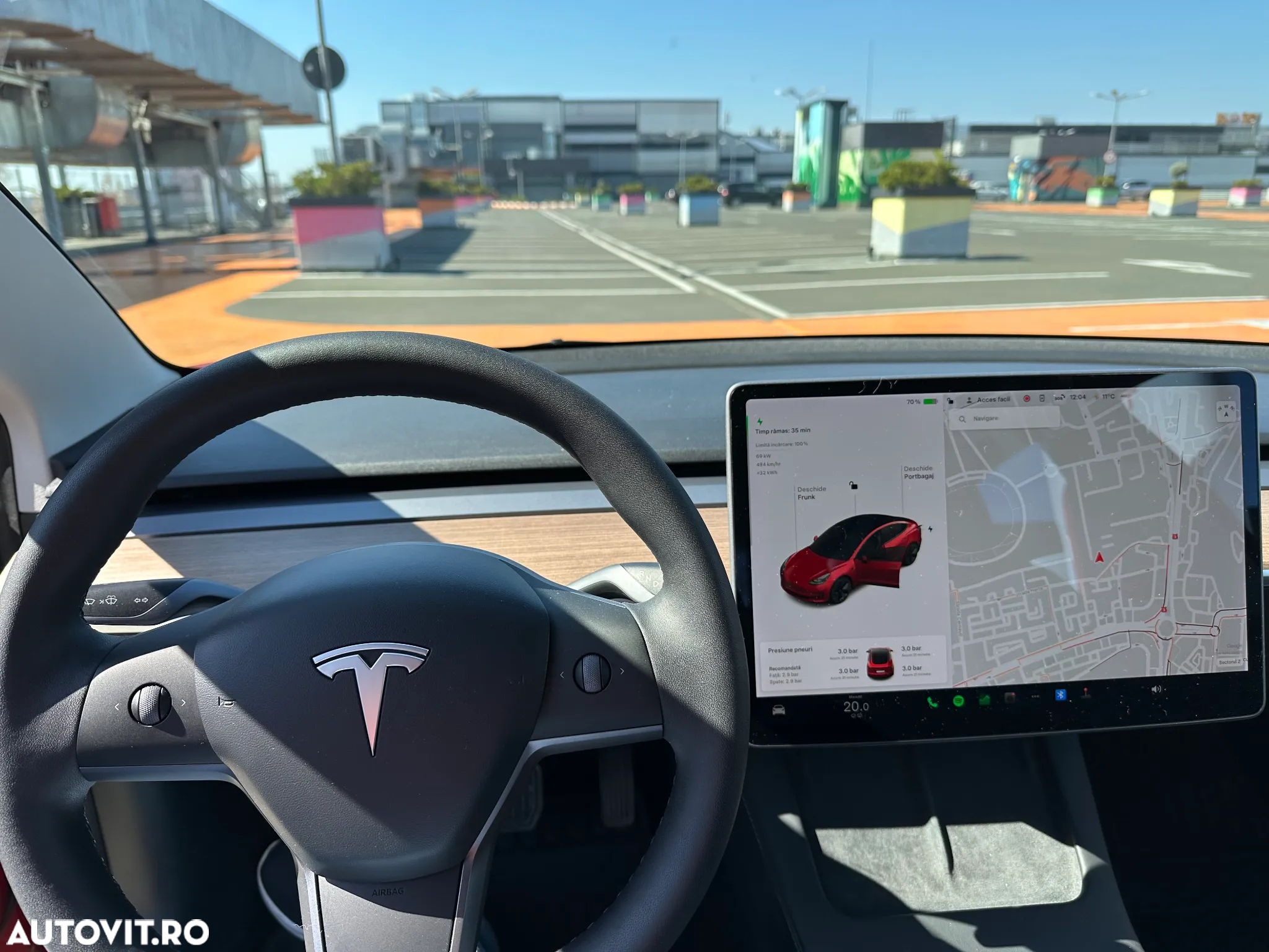 Tesla Model 3 Long Range - 5