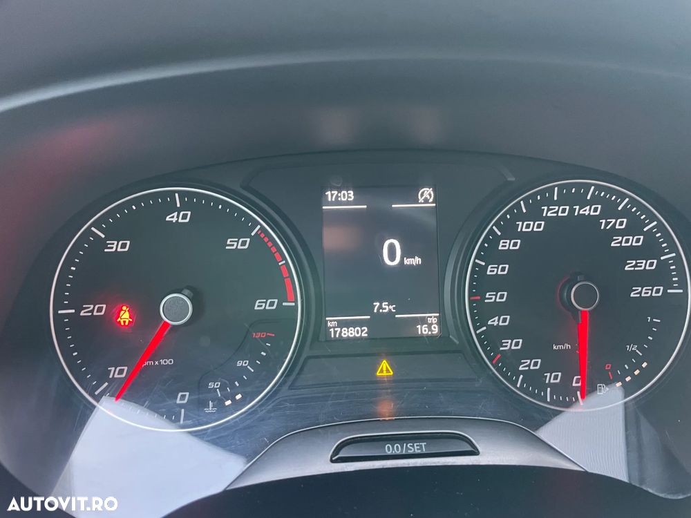 Seat Leon 2.0 TDI DPF Start&Stop DSG FR - 13