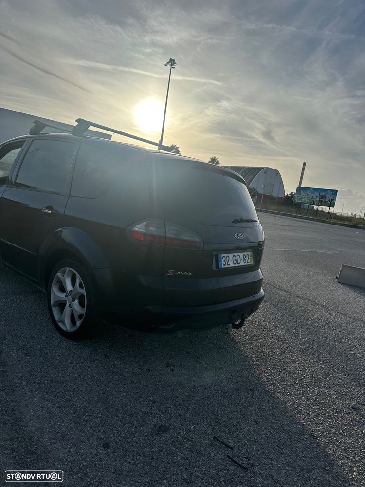Ford S-Max 2.0 TDCi Titanium 7L - 3