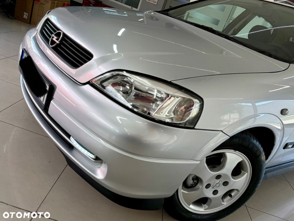 Opel Astra - 24