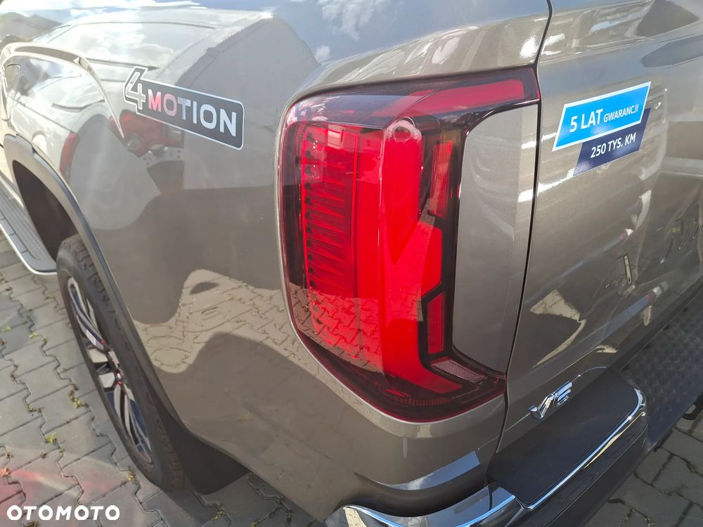 Volkswagen Amarok 3.0 V6 TDI 4Mot Aventura - 17