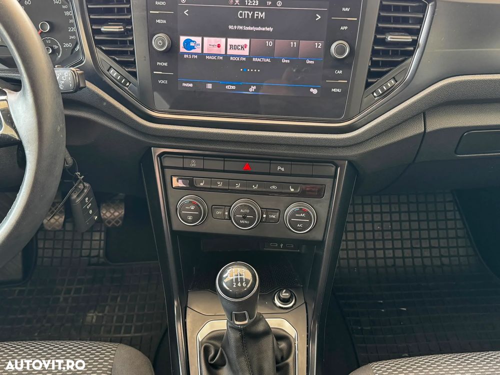 Volkswagen T-Roc 1.0 TSI Design - 17