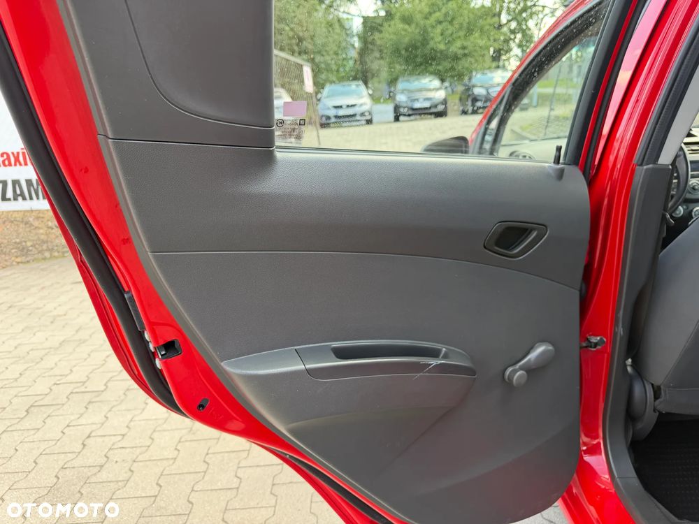 Chevrolet Spark 1.0 LS - 13