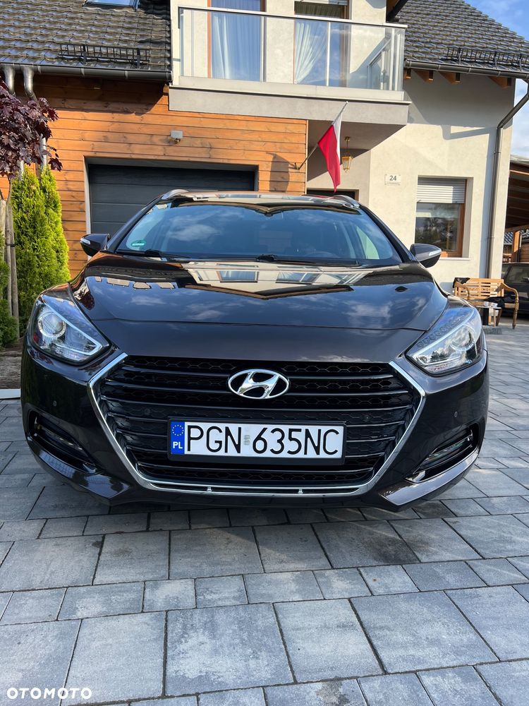 Hyundai i40 Kombi blue 1.7 CRDi Premium - 3