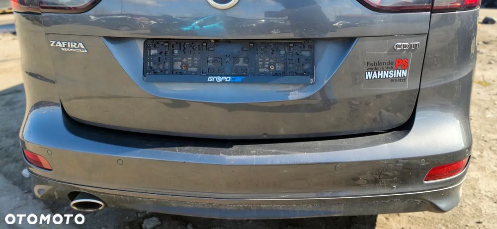 OPEL ZAFIRA C 12r PAS TYLNY WANNA DUPA TYŁ Z177 - 1