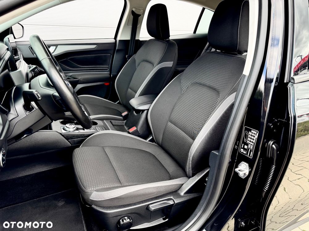 Ford Focus - 27