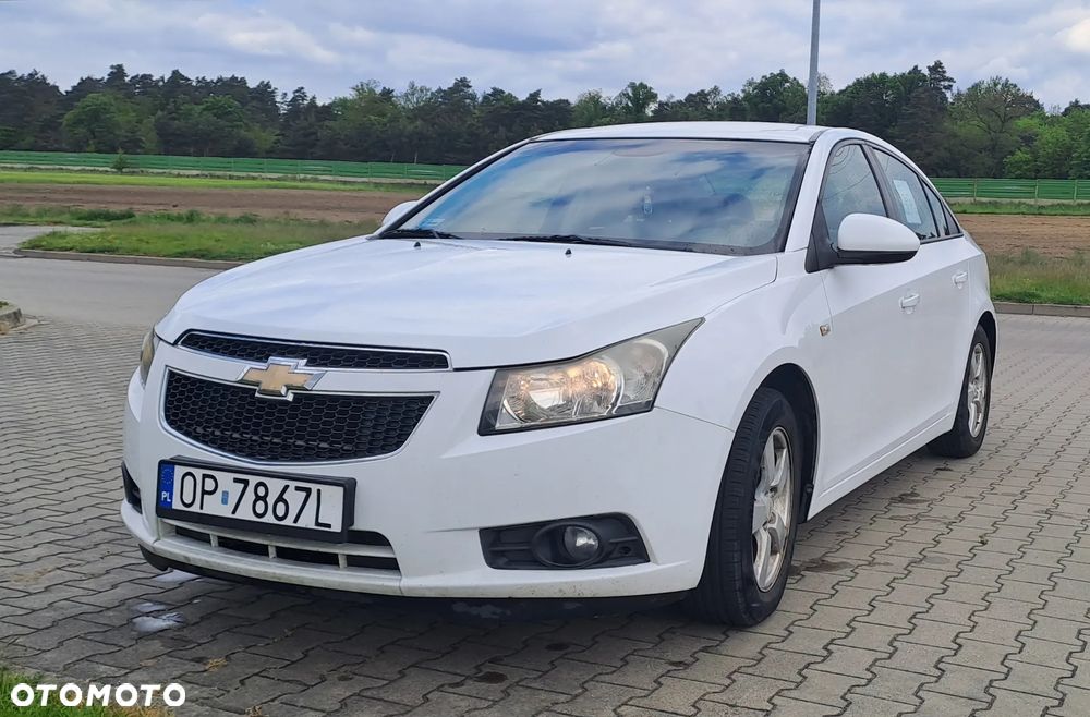 Chevrolet Cruze 1.6 Base - 1