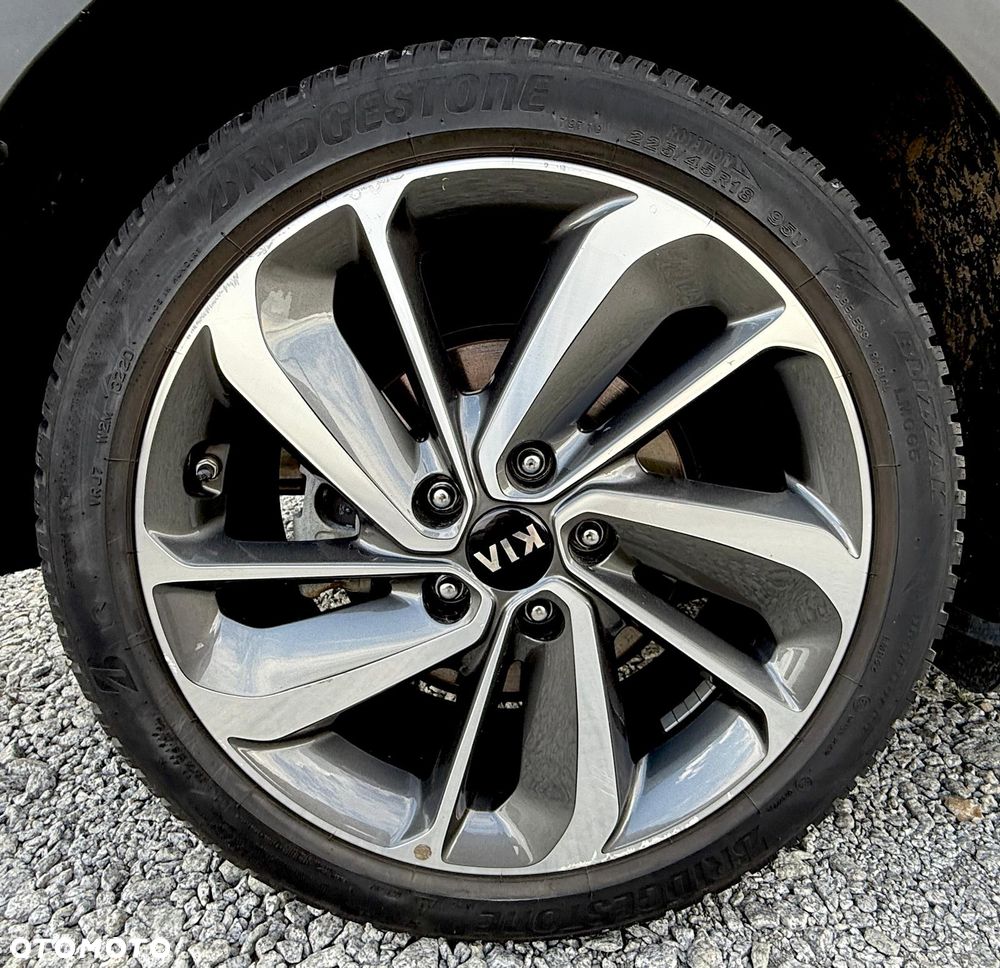 Kia Niro 1.6 GDI HEV 2WD OPF Edition 7 - 13